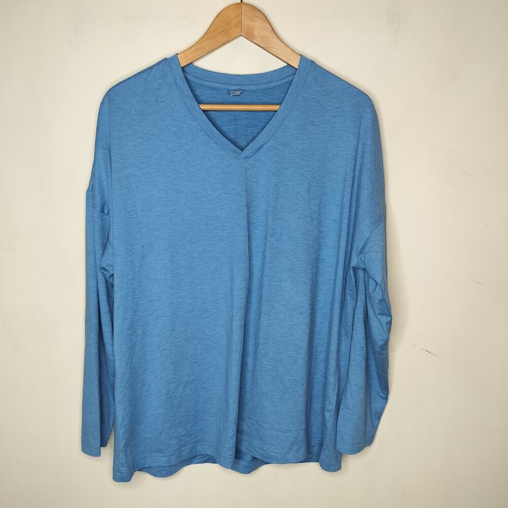 Ripskirt Hawaii Light Blue V-Neck Long Sleeve Tee